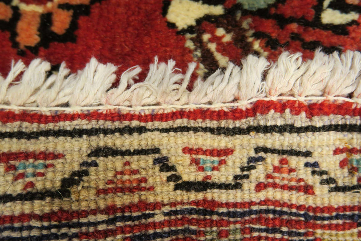 1' 7" x 3' 4" Persian Sarouk Rug