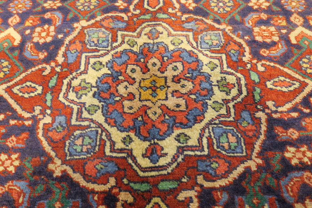 3' 1" x 4' 9" Persian Zanjan Rug