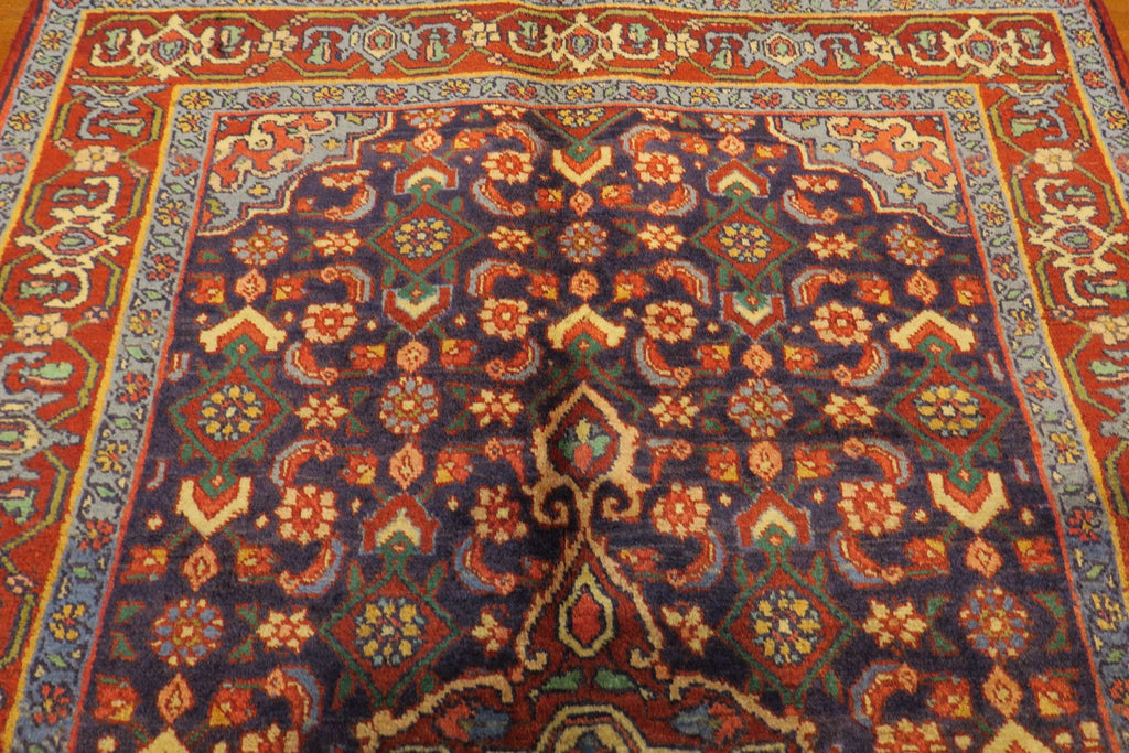 3' 1" x 4' 9" Persian Zanjan Rug
