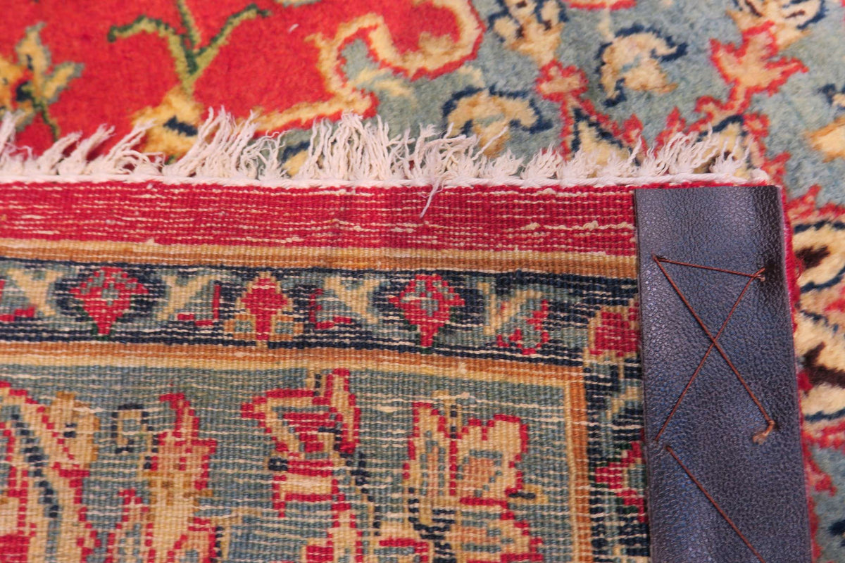 3' 1" x 4' 9" Persian Najafabad Rug