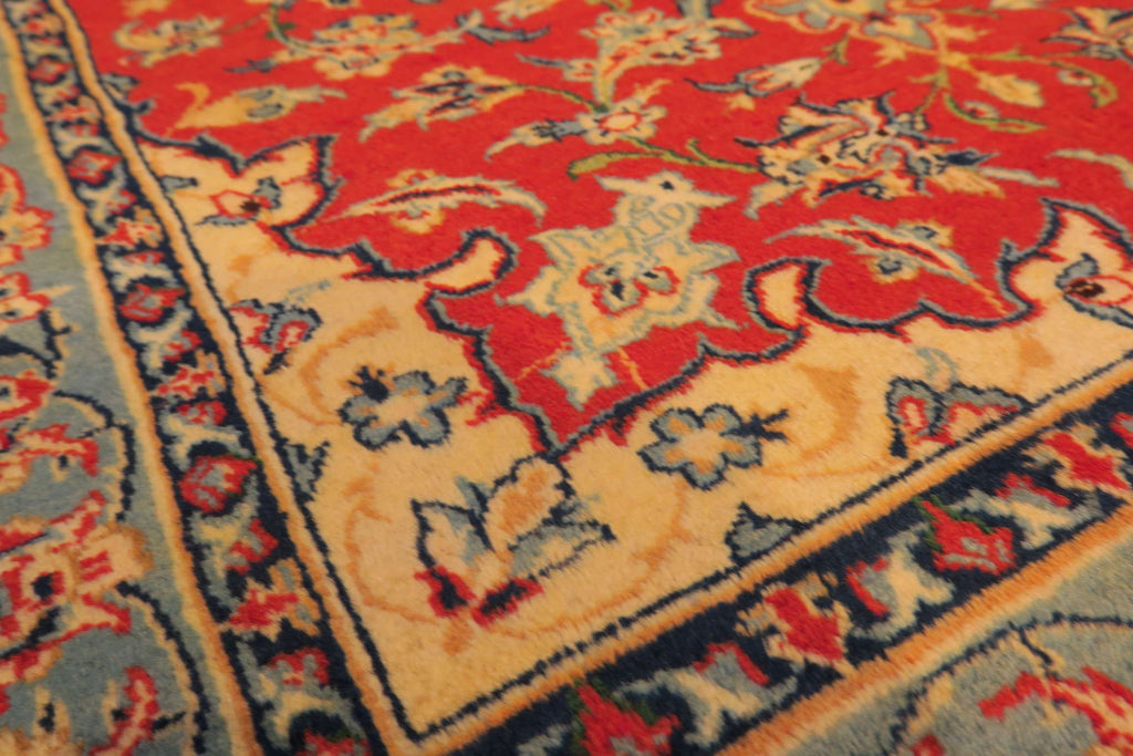 3' 1" x 4' 9" Persian Najafabad Rug