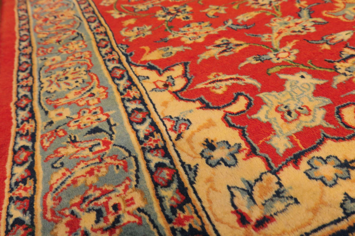 3' 1" x 4' 9" Persian Najafabad Rug