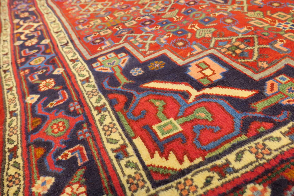 3' 4" x 5' 2" Persian Zanjan Rug