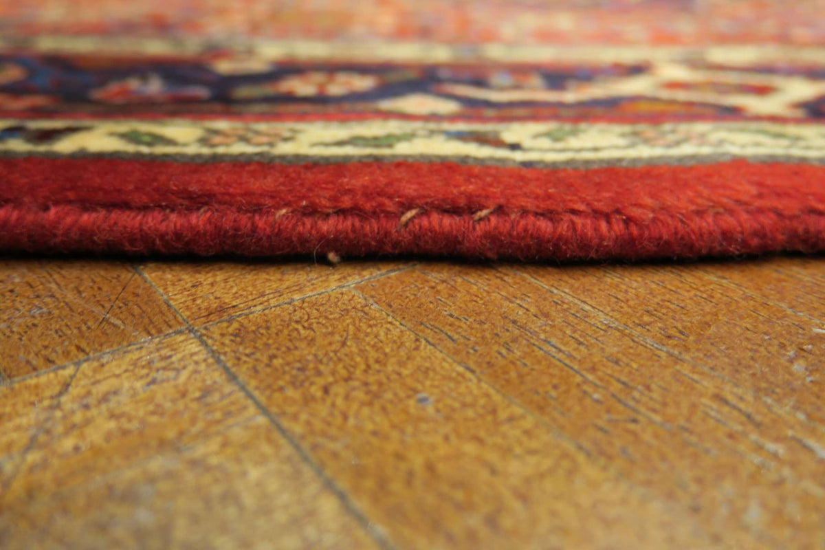 3' 4" x 5' 2" Persian Zanjan Rug