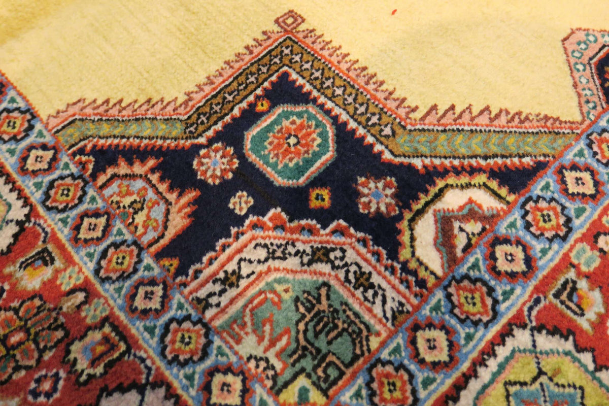 3' 2" x 4' 6" Persian Tabriz Rug