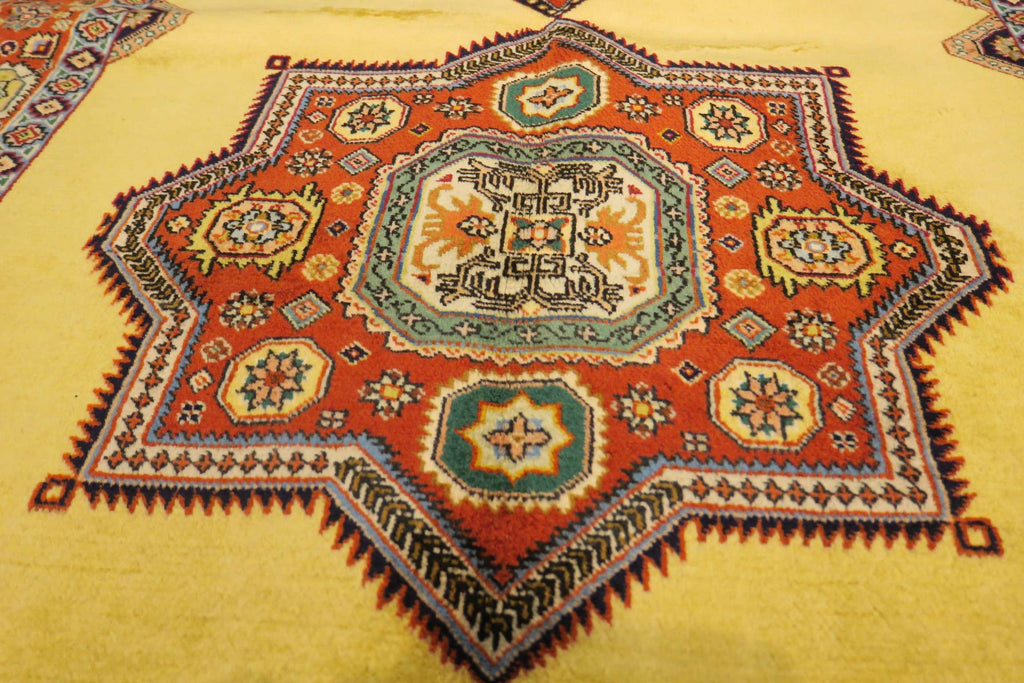 3' 2" x 4' 6" Persian Tabriz Rug