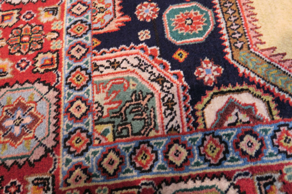 3' 2" x 4' 6" Persian Tabriz Rug