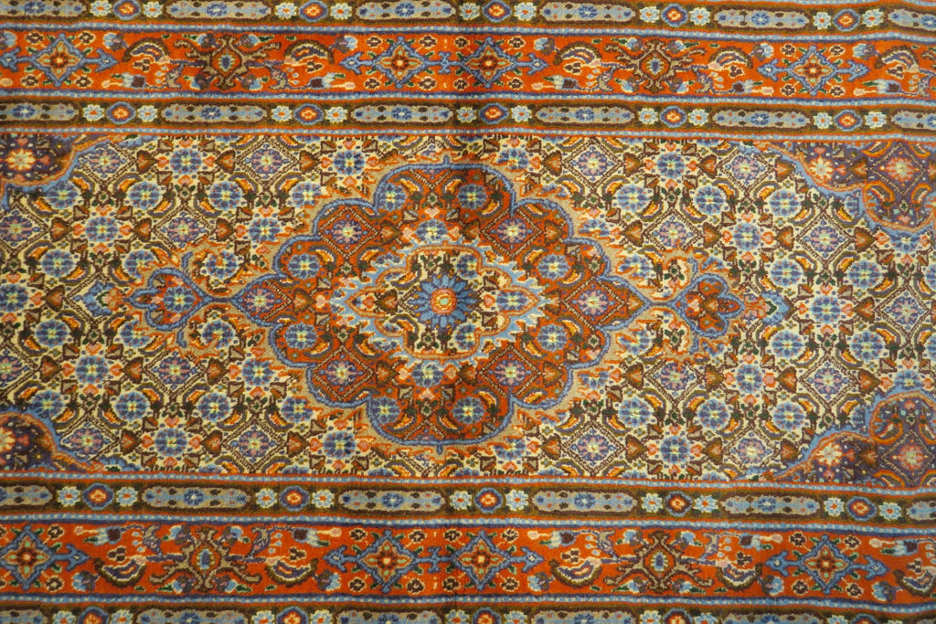 2'6'' x 6'3'' Persian Moud Runner