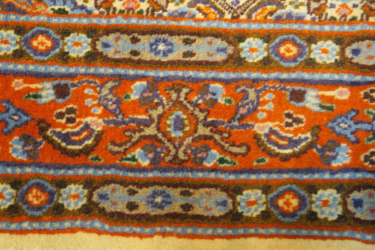 2'6'' x 6'3'' Persian Moud Runner