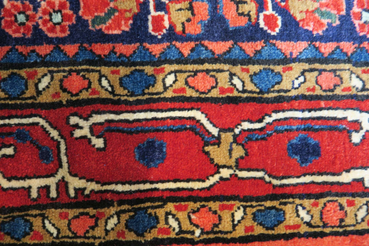 3' 6" x 5' 2" Persian Jozan Rug