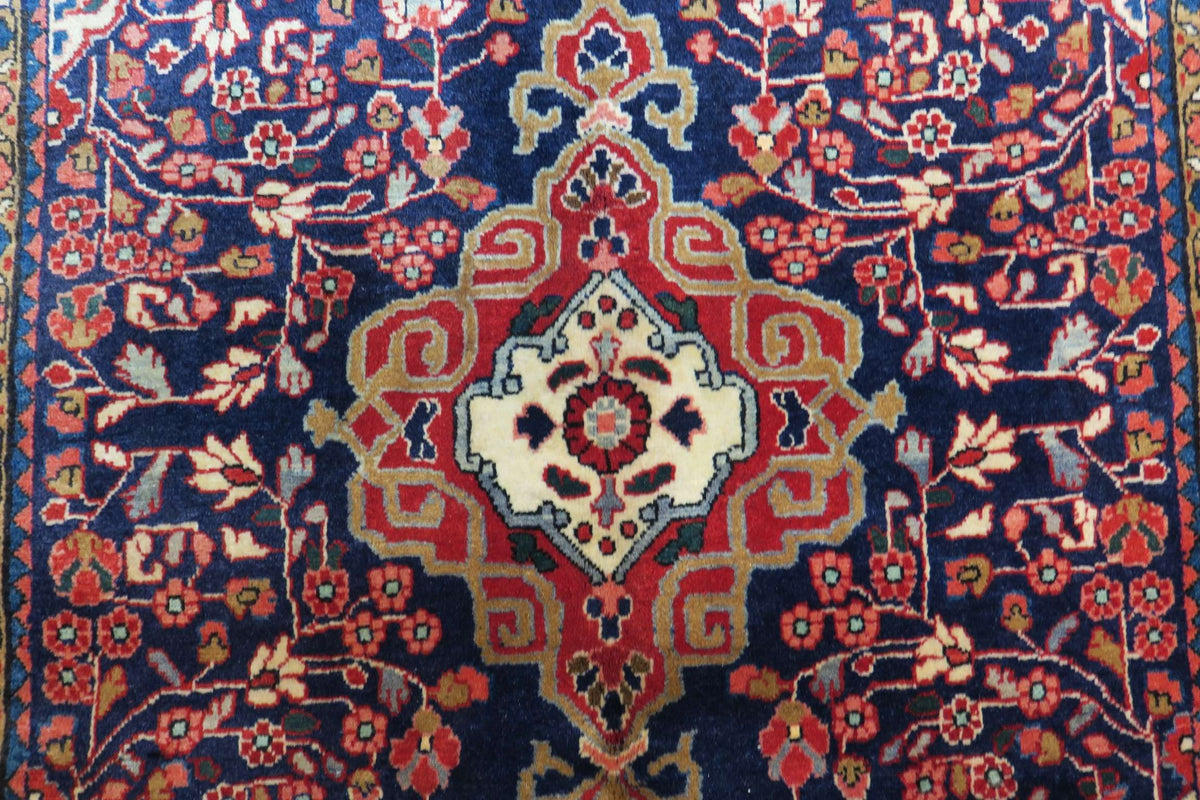 3' 6" x 5' 2" Persian Jozan Rug
