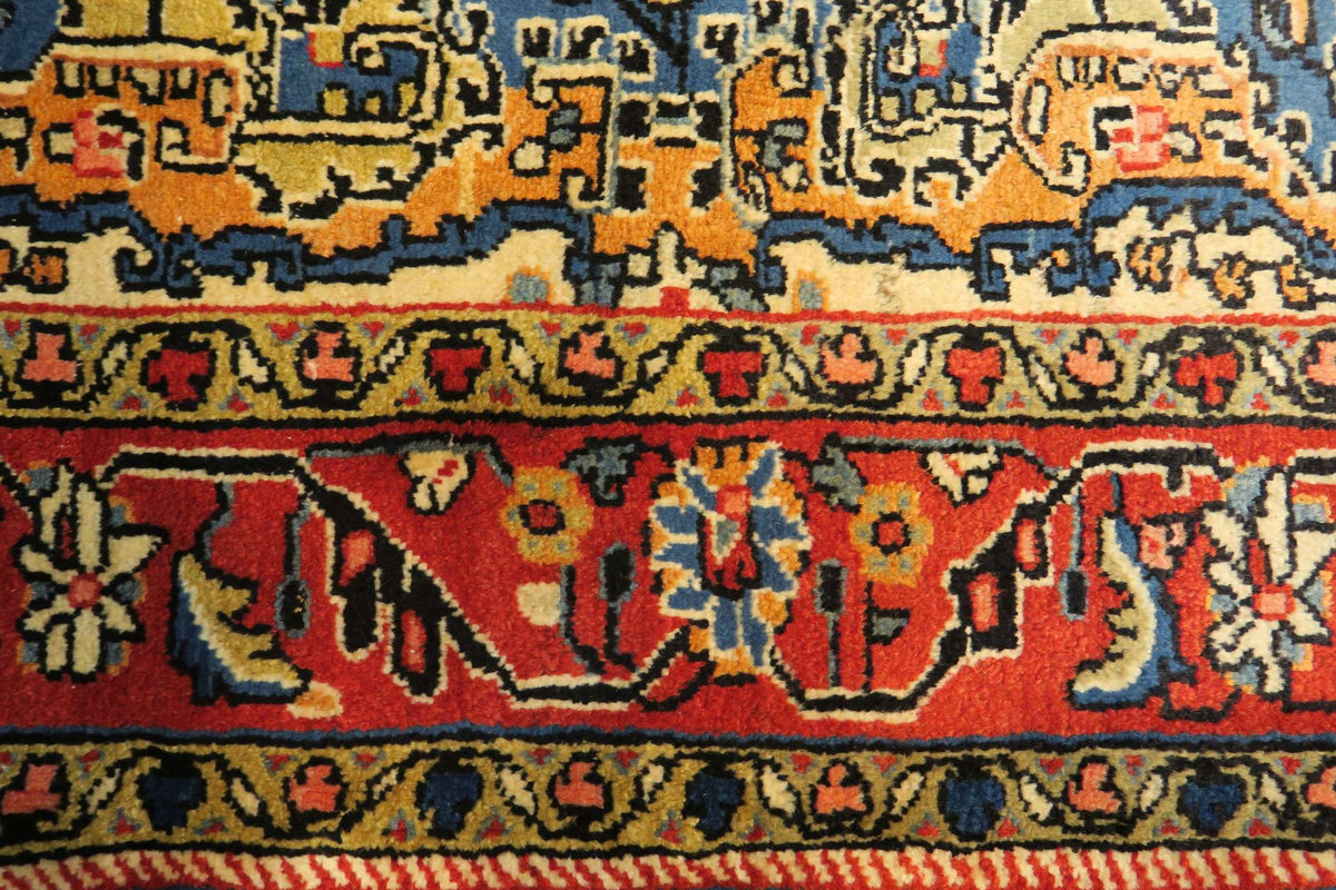 3' 3" x 5' 2" Persian Sarouk Rug