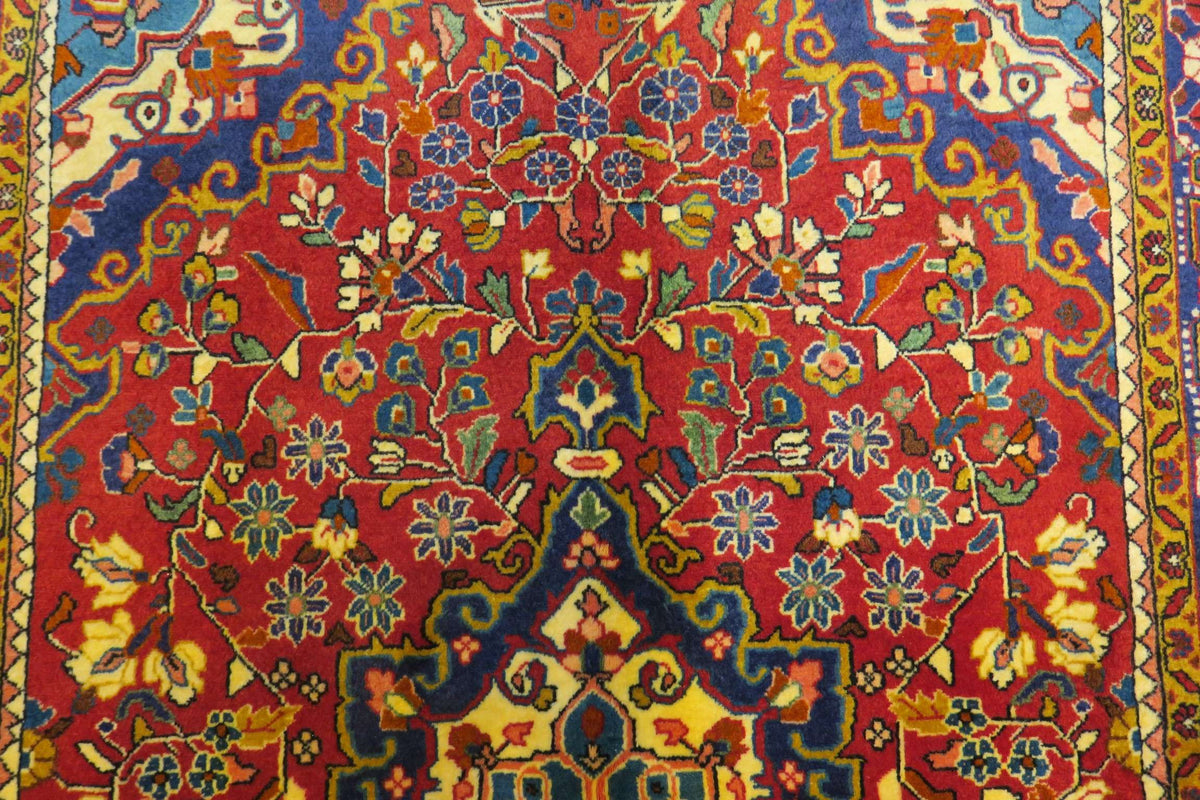 3' 6" x 5' 4" Persian Jozan Rug