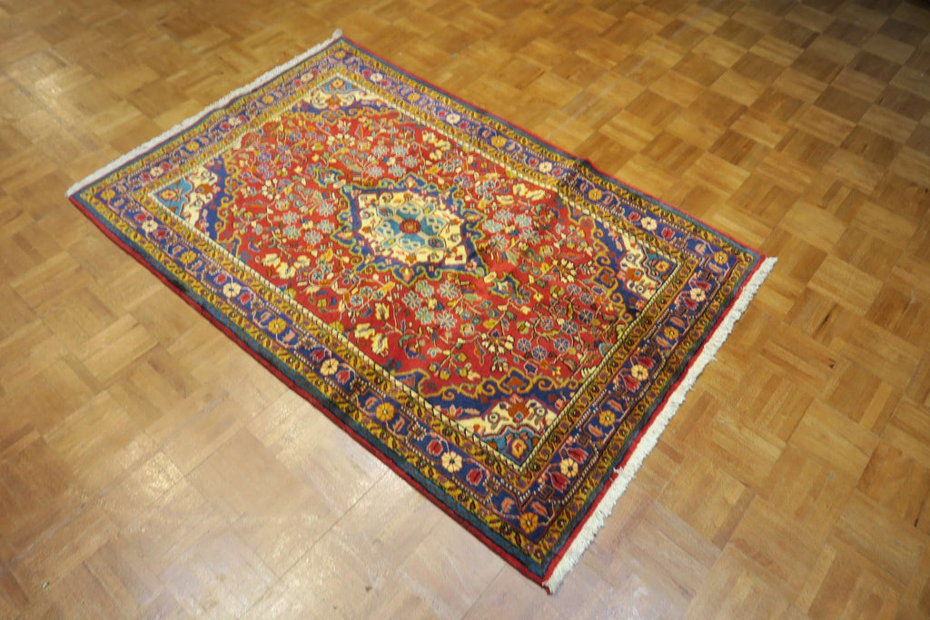 3' 6" x 5' 4" Persian Jozan Rug
