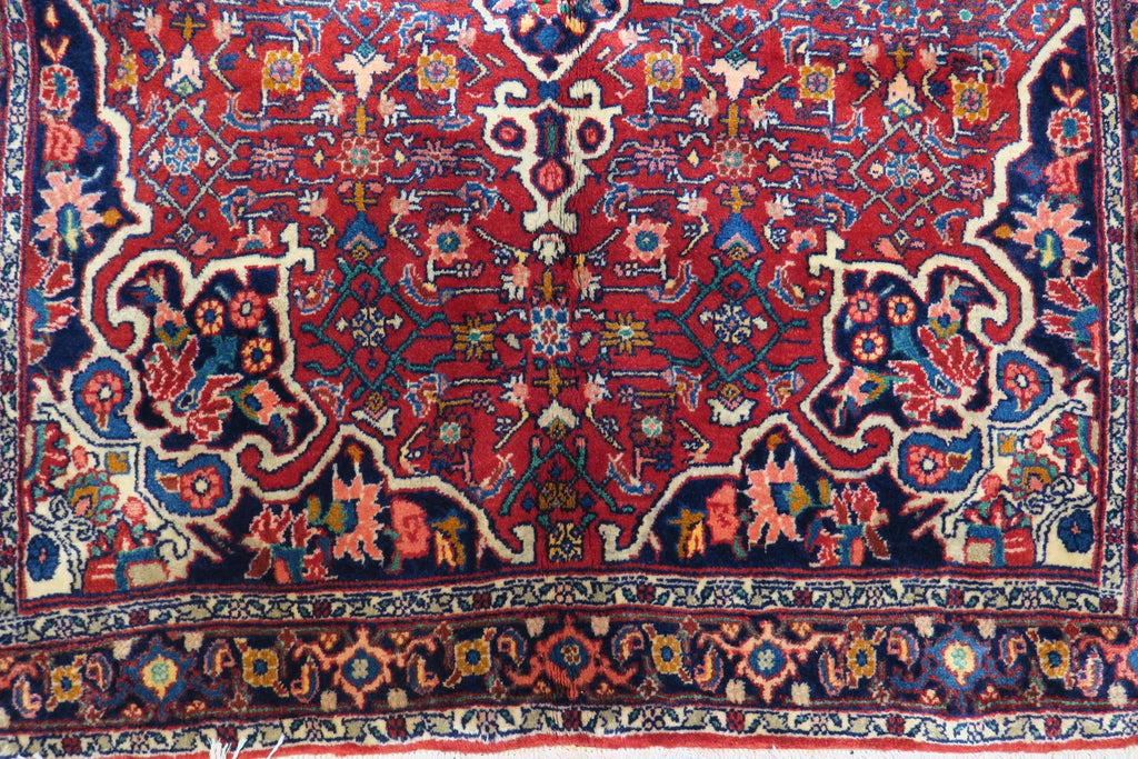 3' 5" x 5' 3" Persian Zanjan Rug