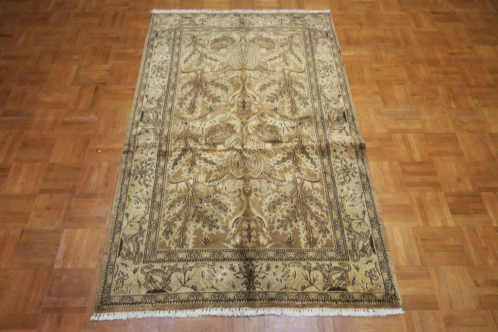 3' 5" x 5' 4" Persian Qoumsheh Rug