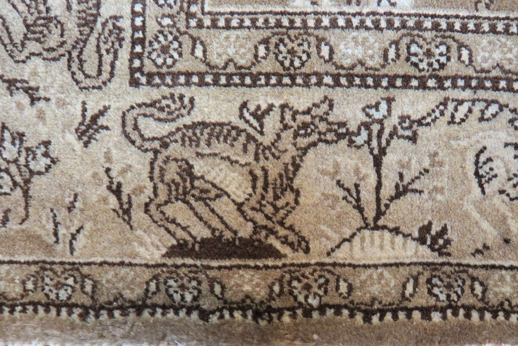 3' 5" x 5' 4" Persian Qoumsheh Rug