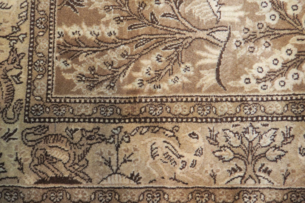3' 5" x 5' 4" Persian Qoumsheh Rug