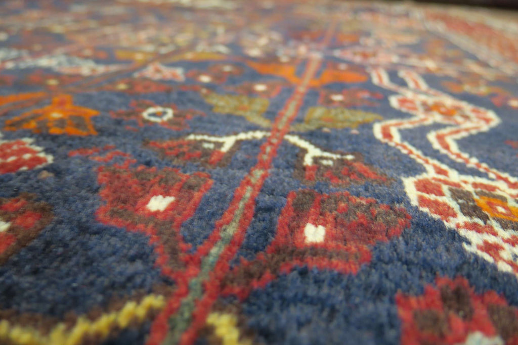6' 4" x 9' 3" Persian Shiraz Rug