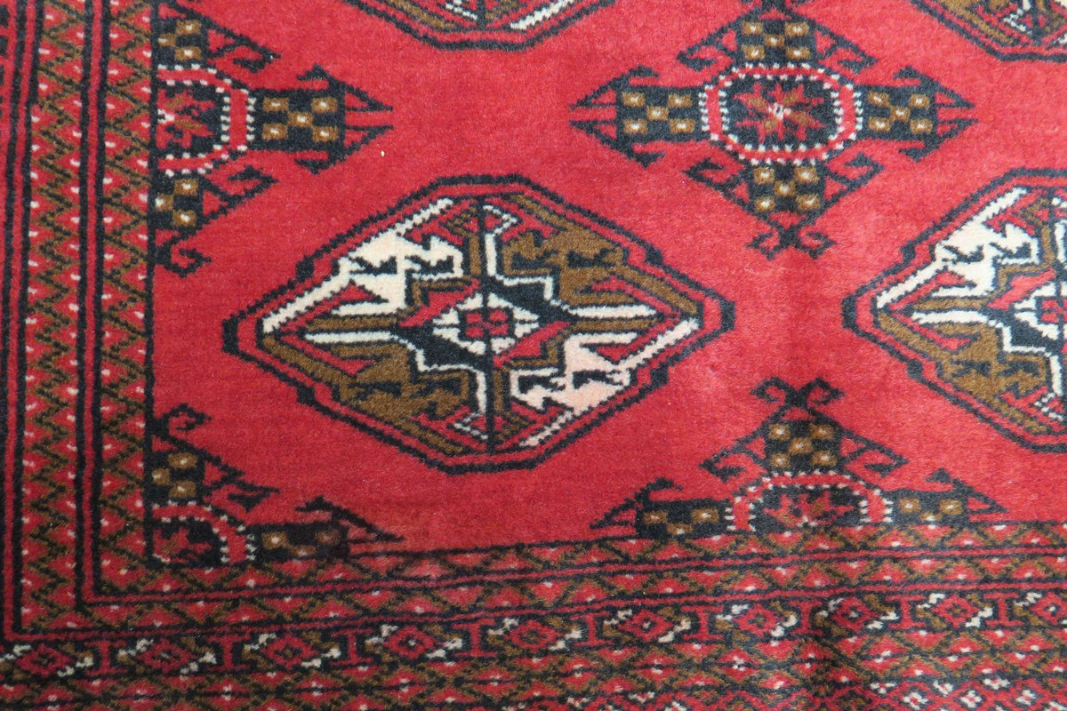 3' 2" x 4' 8" Persian Turkeman Rug