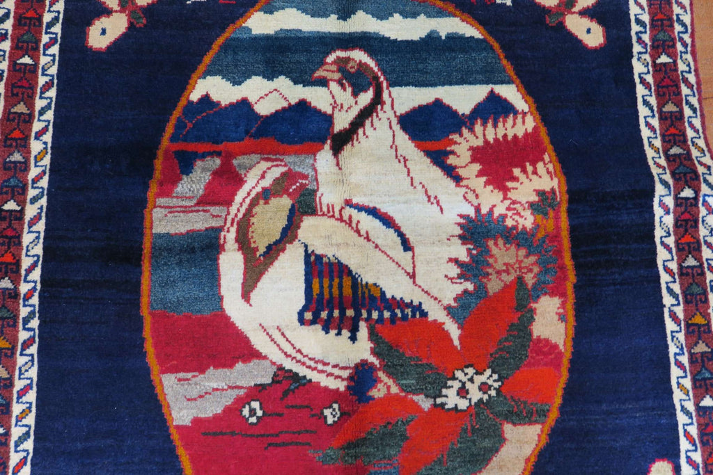 3' 5" x 5' 7" Persian Shiraz Rug