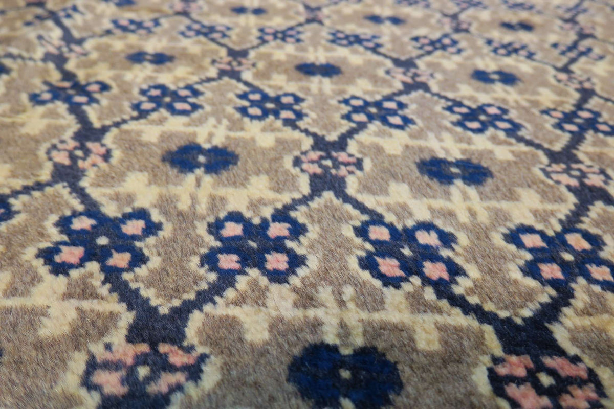 7' 2" x 10' 1" Persian Kolyaei Rug