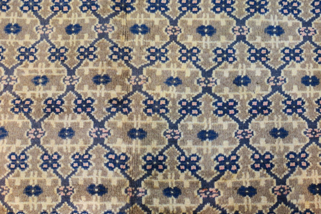 7' 2" x 10' 1" Persian Kolyaei Rug