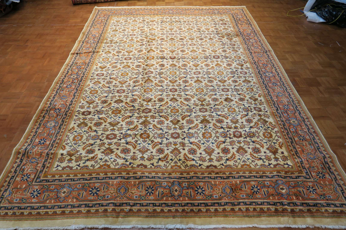 7' 8" x 10' 9" Persian Mahal Rug