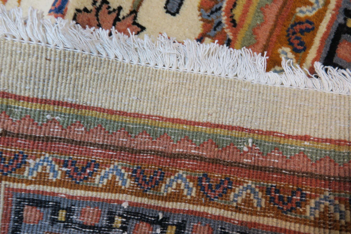 7' 8" x 10' 9" Persian Mahal Rug