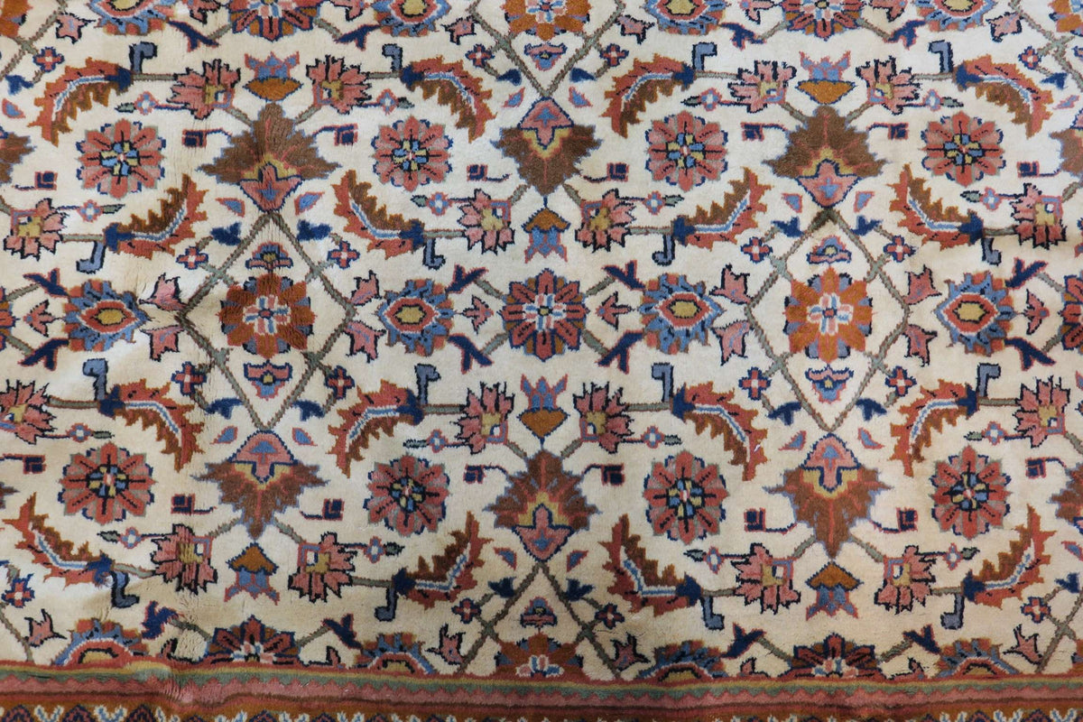 7' 8" x 10' 9" Persian Mahal Rug
