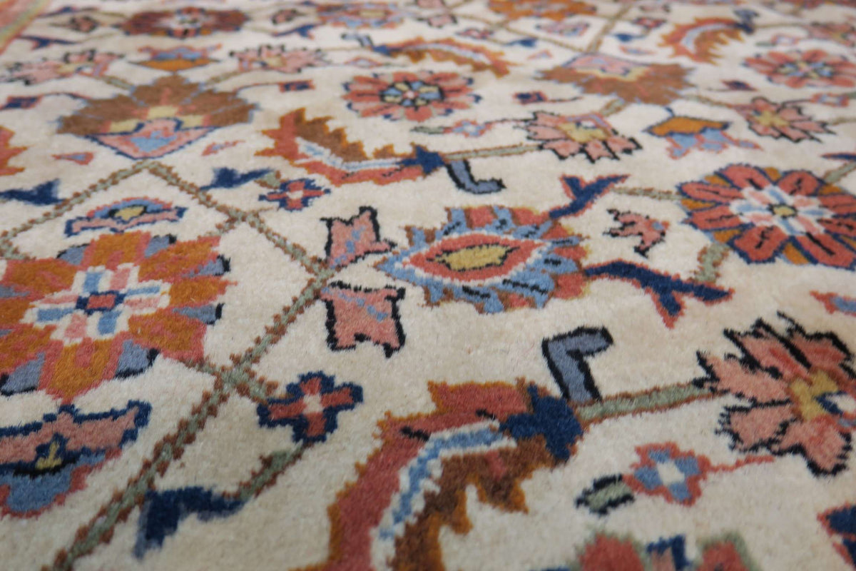 7' 8" x 10' 9" Persian Mahal Rug