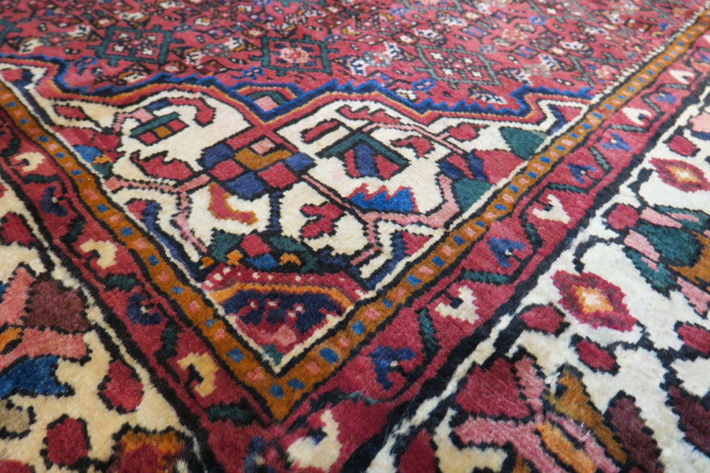 6' 9" x 10' 4" Persian Hamadan Rug