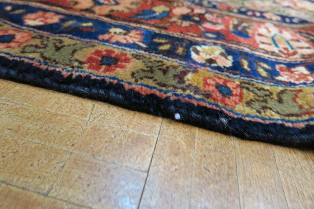 6' 9" x 9' 9" Persian Hamadan Rug