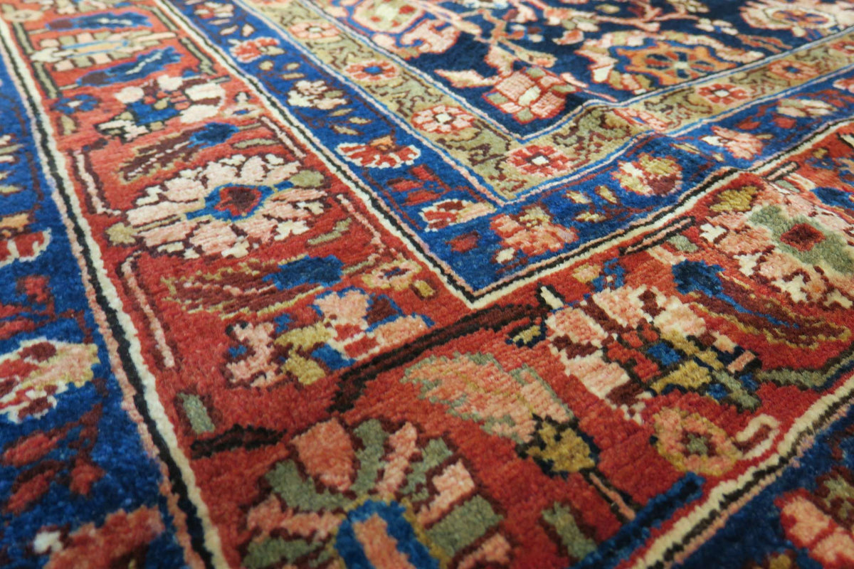 6' 9" x 9' 9" Persian Hamadan Rug