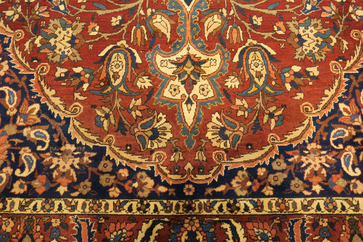 6' 9" x 11' 1" Persian Bakhtiar Rug