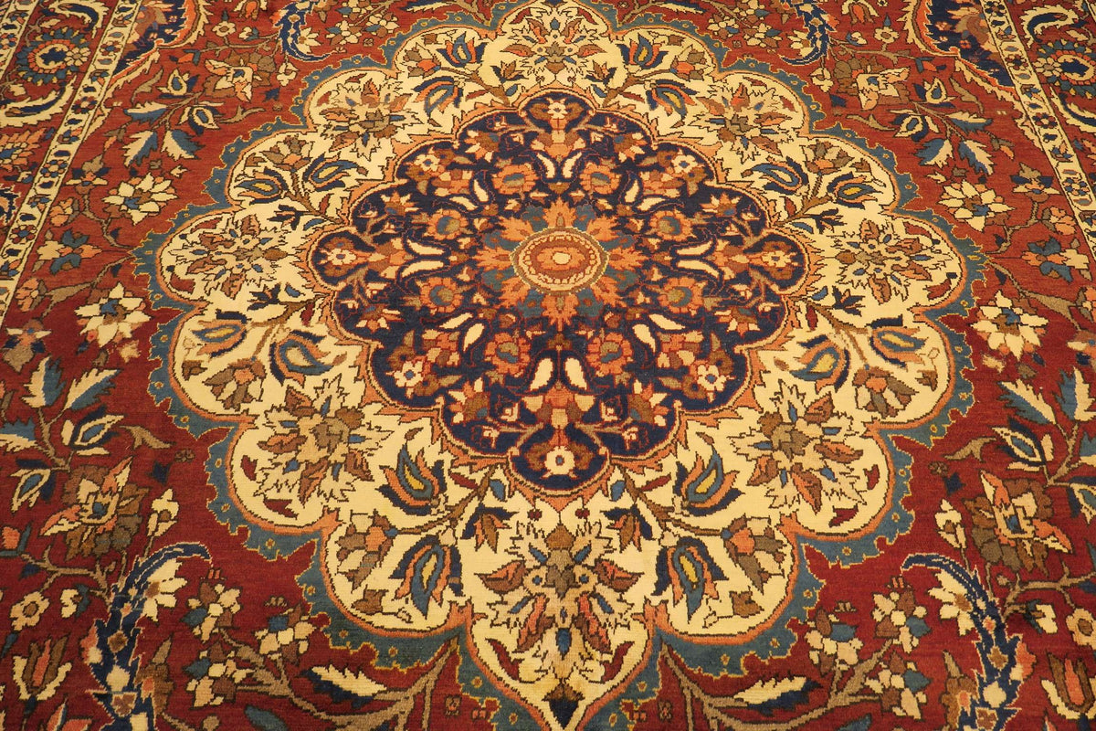 6' 9" x 11' 1" Vintage Bakhtiar Rug
