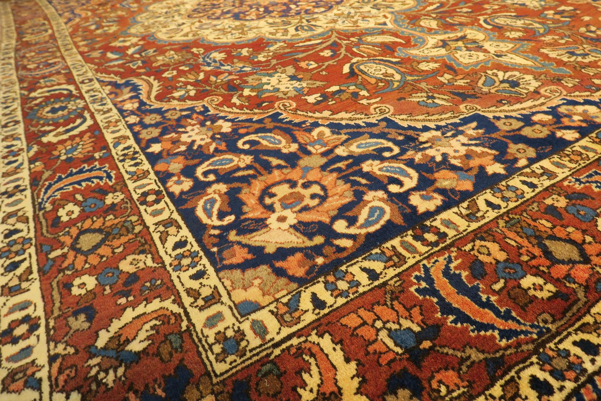 6' 9" x 11' 1" Vintage Bakhtiar Rug