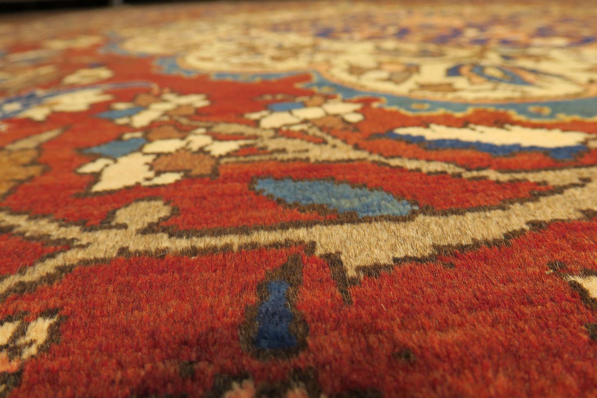 6' 9" x 11' 1" Vintage Bakhtiar Rug