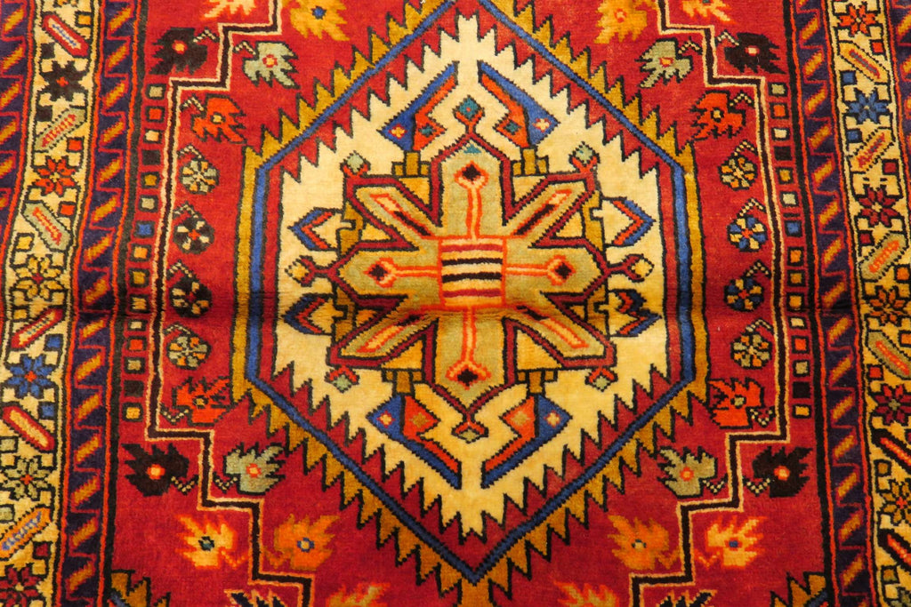 2' 8" x 10' 0" Persian Ardabil Runner