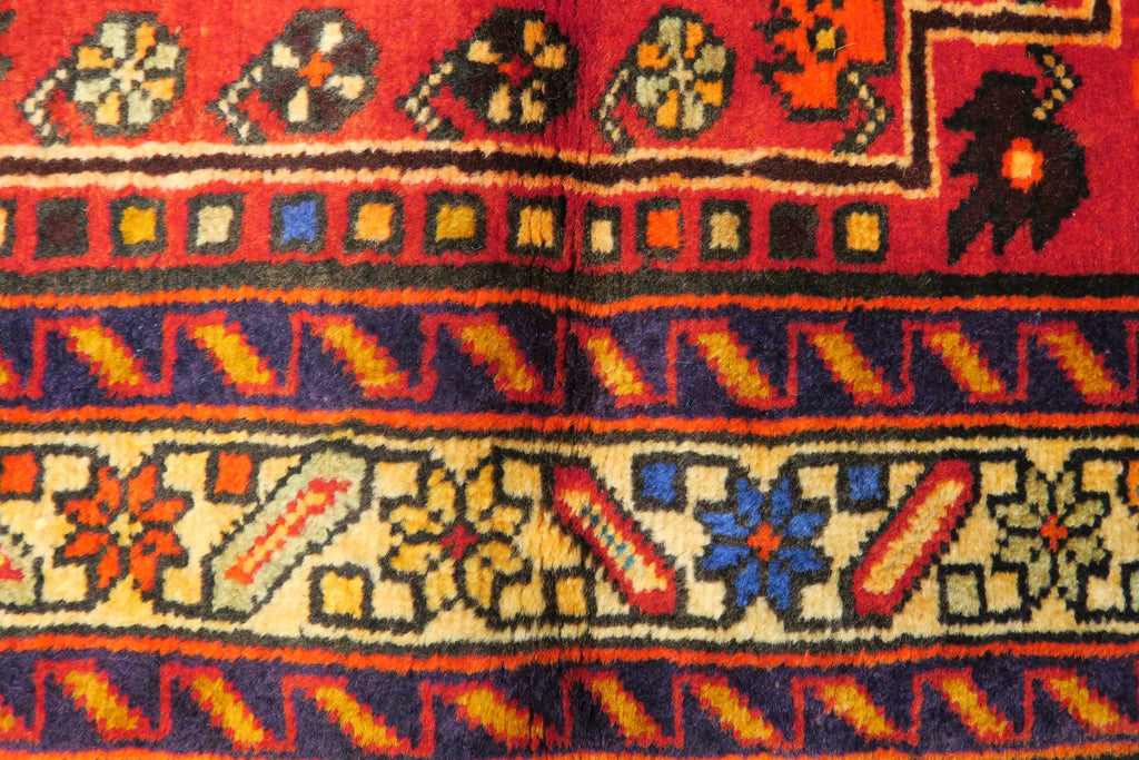 2' 8" x 10' 0" Persian Ardabil Runner