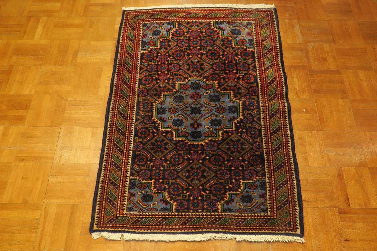 2' 6" x 3' 6" Persian Ardabil Rug