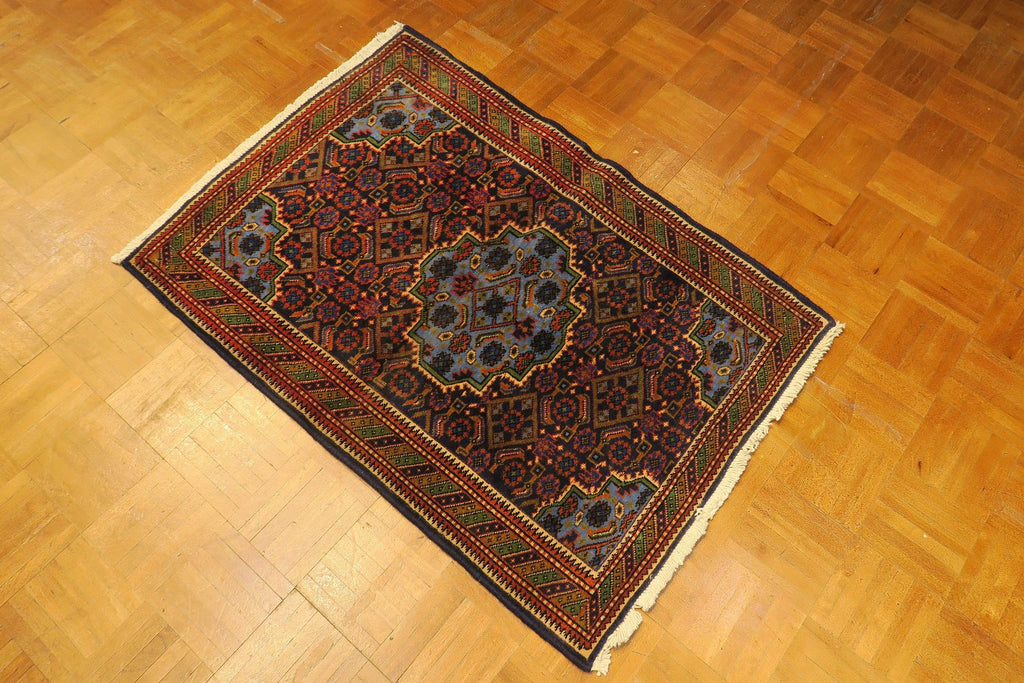2' 6" x 3' 6" Persian Ardabil Rug