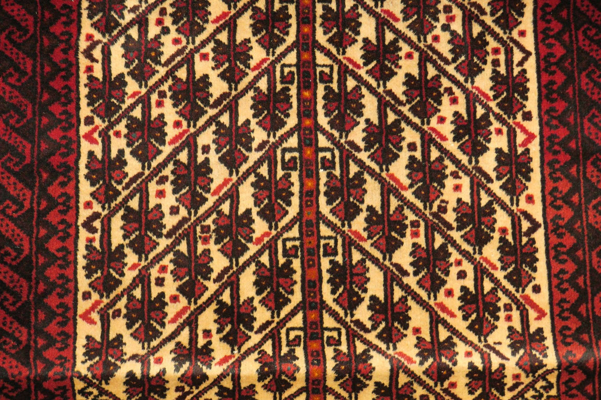 3'2'' x 8'5'' Persian Baluch Runner