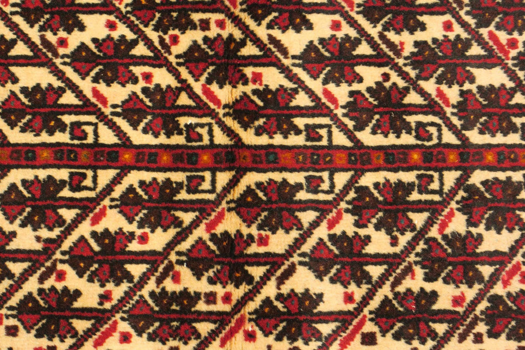 3'2'' x 8'5'' Persian Baluch Runner