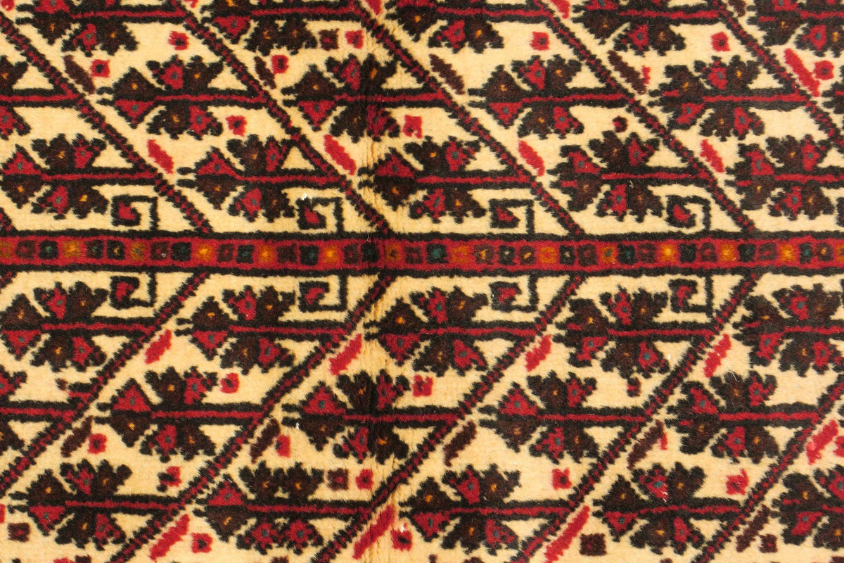 3'2'' x 8'5'' Persian Baluch Runner