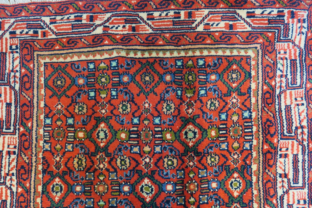 2' 7" x 9' 8" Persian Hamadan Runner