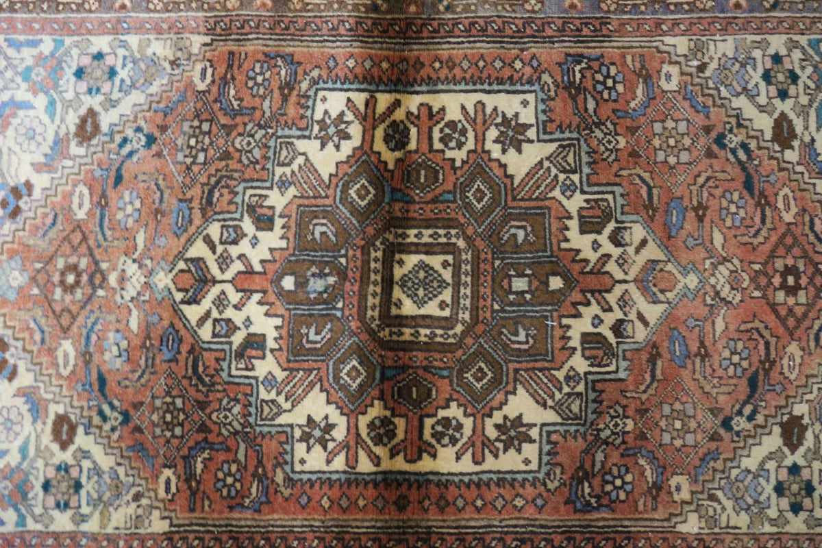 2' 2" x 3' 6" Persian Gholtogh Rug