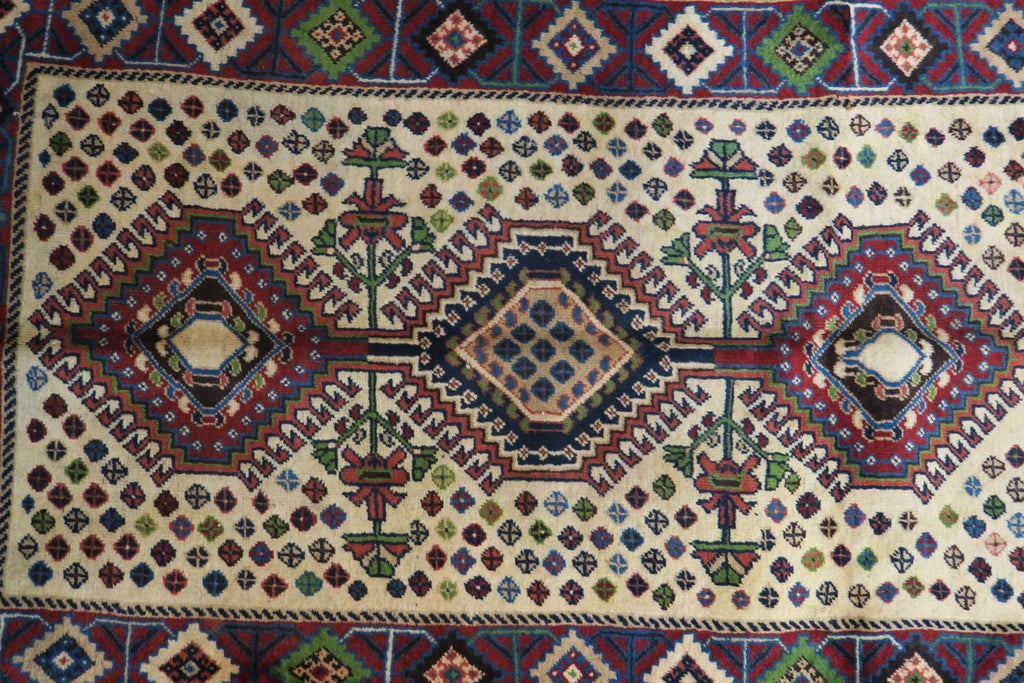 2' 6" x 4' 3" Vintage Yalameh Rug