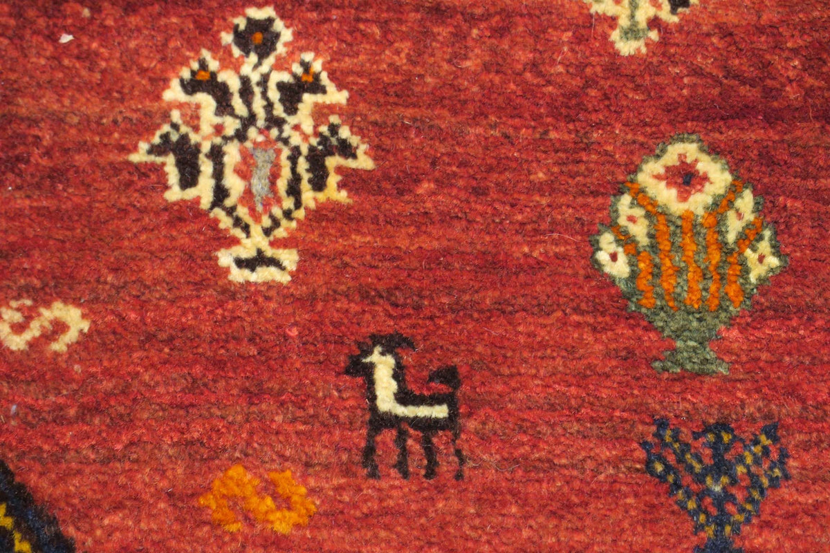 4' 1" x 6' 7" Persian Shiraz Rug