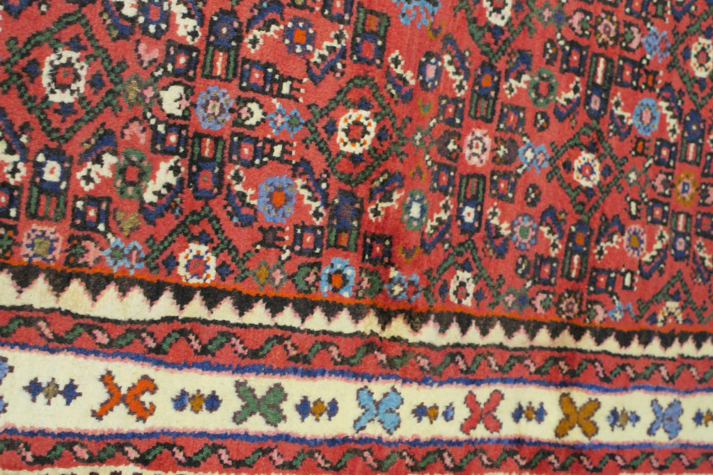3' 3" x 4' 9" Persian Hamadan Rug